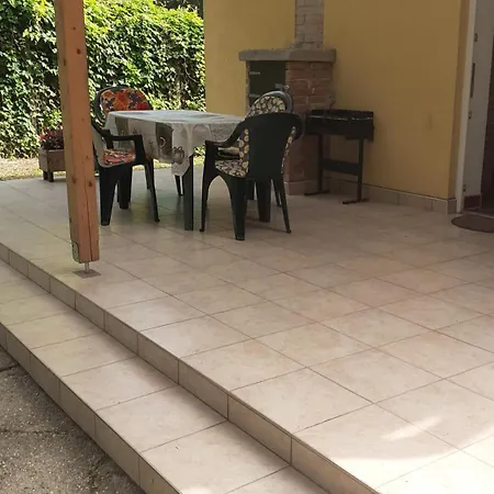 شقة Borostyan Vendeghaz Tiszaug