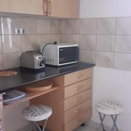 Borostyan Vendeghaz Lägenhet *